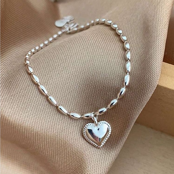 925 Sterling Silver Women's Heart Shaped Pendant Bracelet - Picture 4 of 5